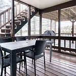 Waterfront Stagshead Lakehouse At Lake Arrowhead